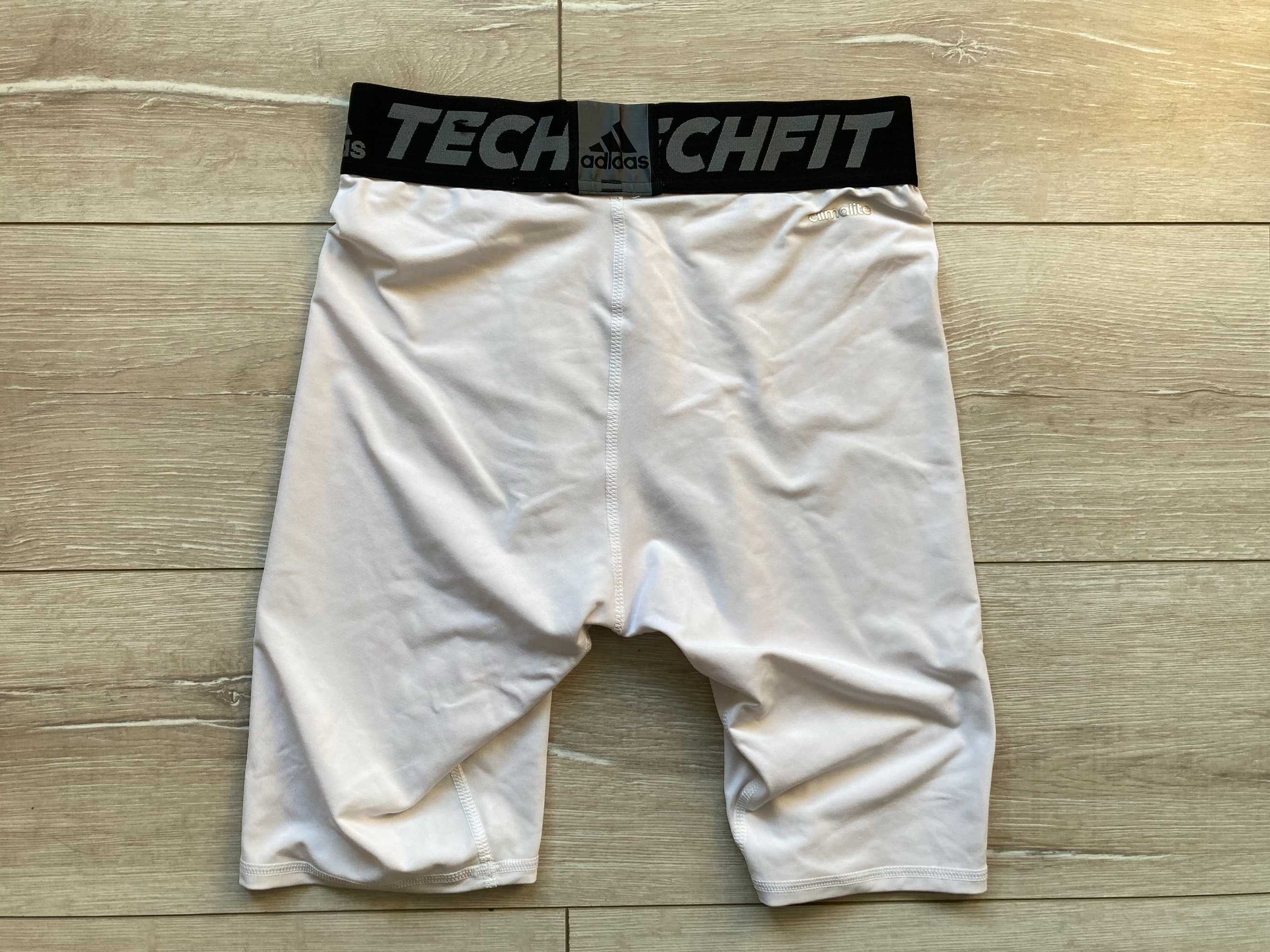 Адидас Adidas Techfit Base Climalite мъжки спортен клин размер S