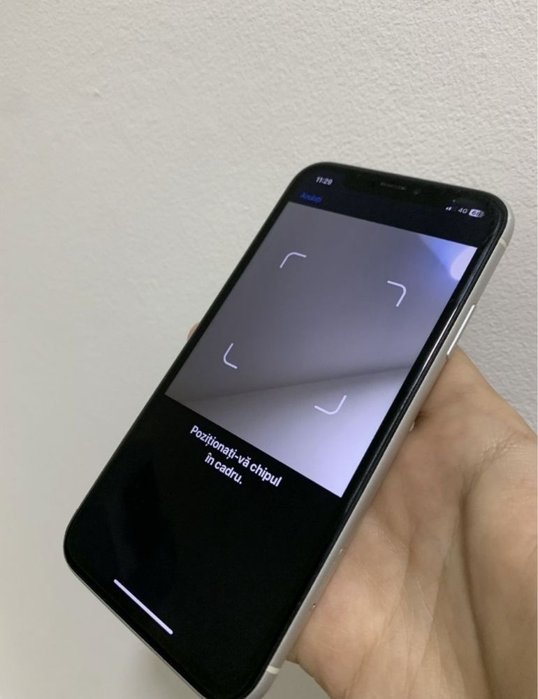 Vand schimb iphone xr withe