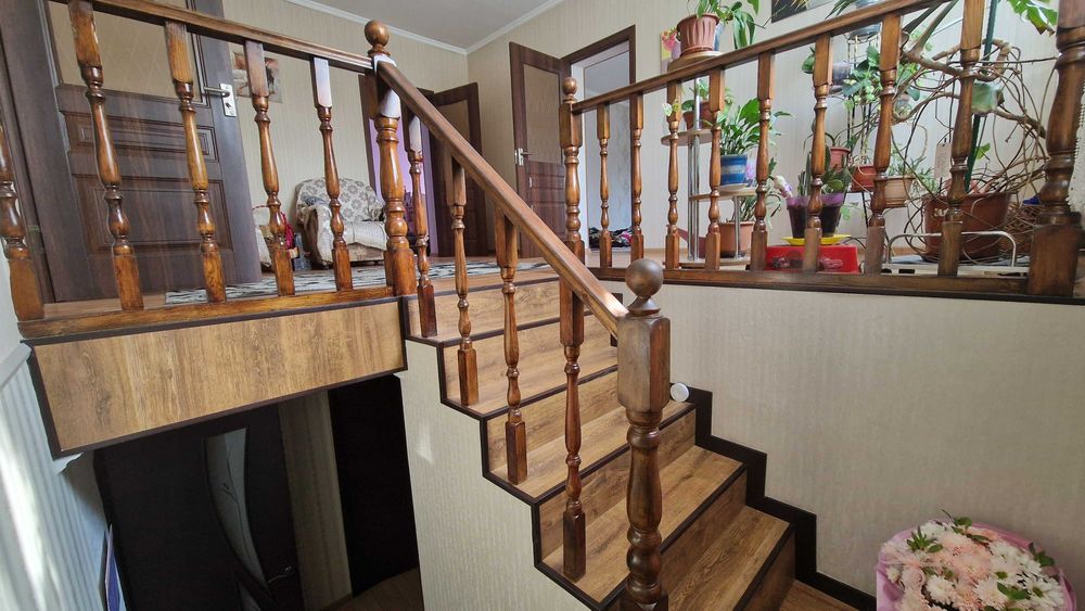 продается дом 5 комнат 164 кв м