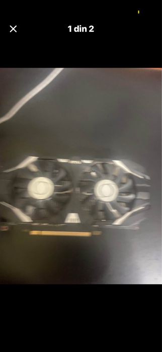 Vand 2 placi 1050 2gb