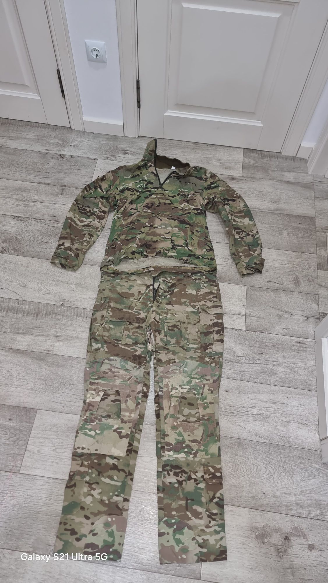 Продам военную форму мультикам
