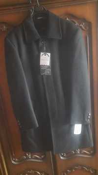 Продаётся пальто мужское D.MARETTI размер 48, новое, цвет чёрный.