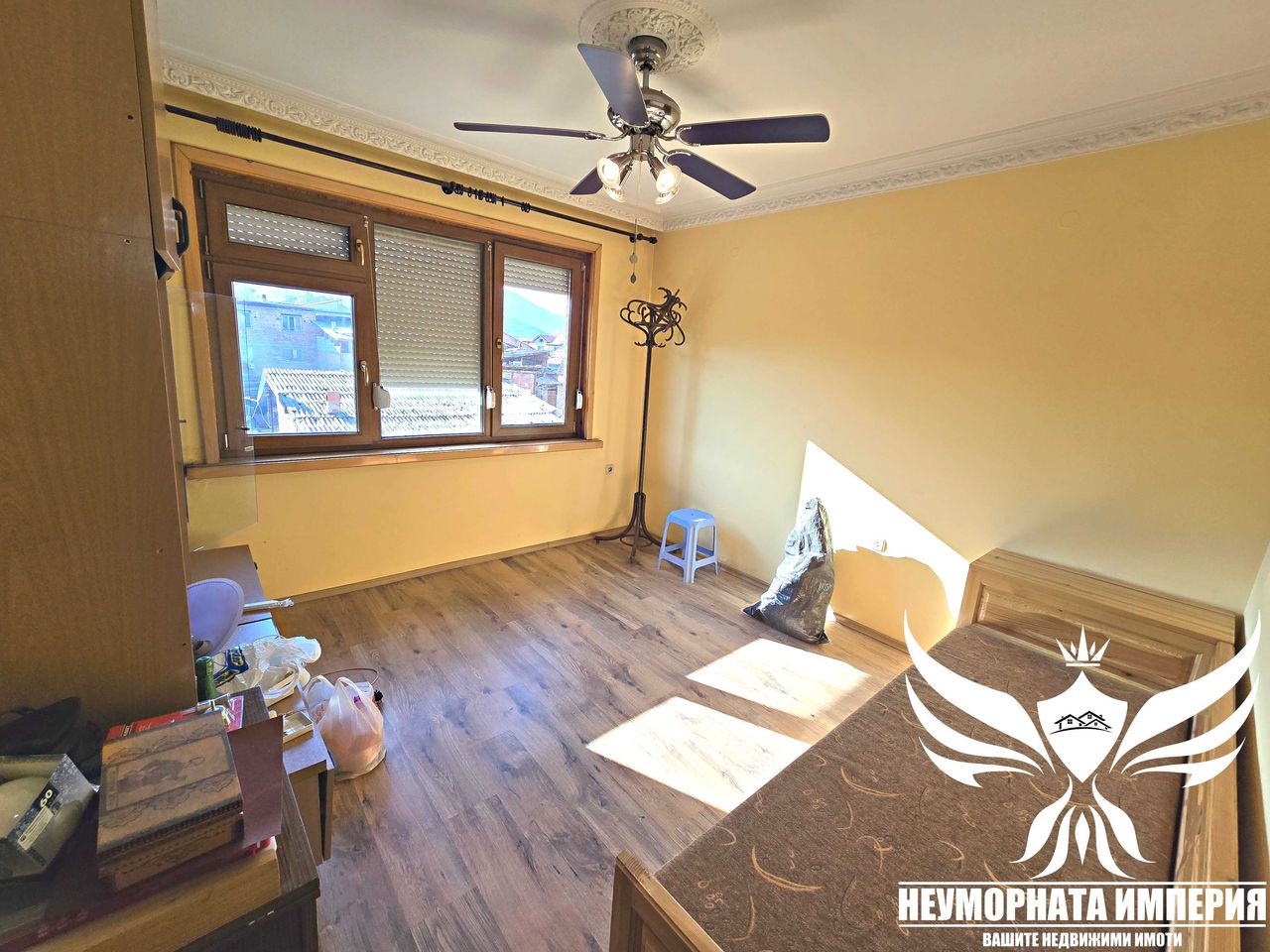 Дава се под наем Тристаен апартамент в Асеновград - 122 кв.м за 255 € - Снимка #3