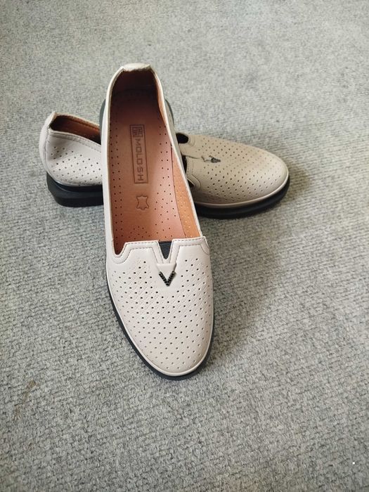 Туфли женские весна осень, кожаные фирма Molo