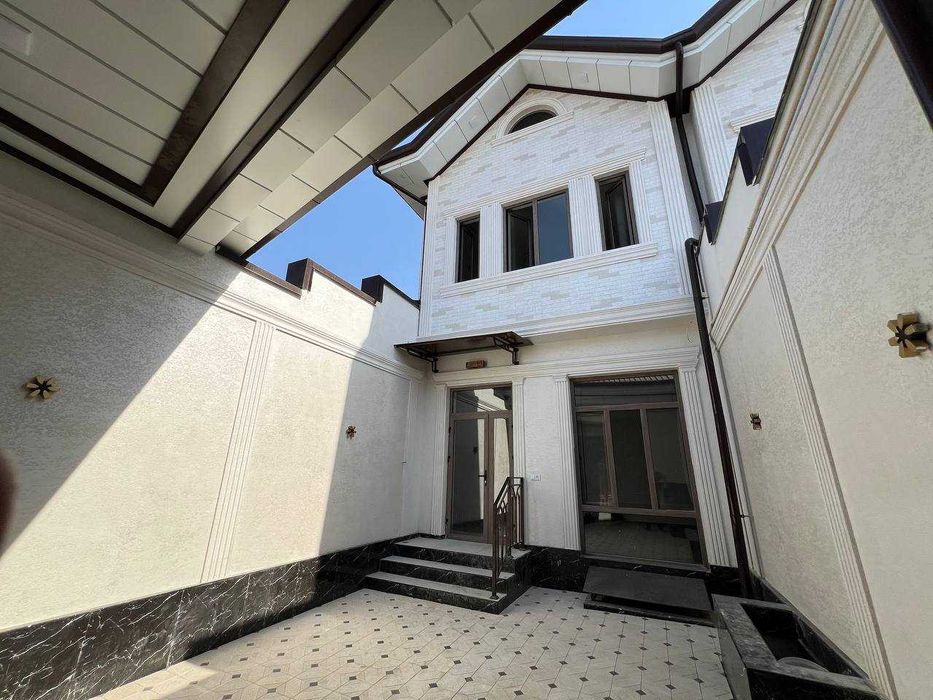 Продаётся Евро Коттедж Хонабад 1,8 сот 224,0 кв.м. 5 комнат