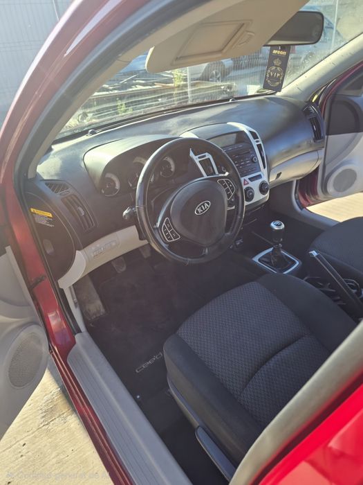 Vand kia ceed  2009