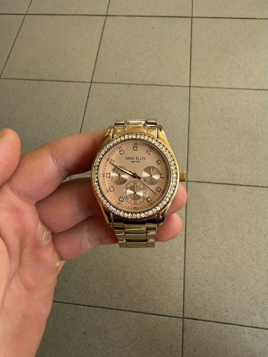 Часовник Mike Ellis в отлично състояние