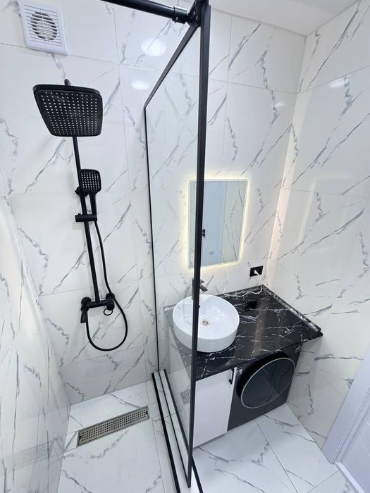 Продается СВОЯ 2*3 комнатная квартира МЕТРО НОВЗА