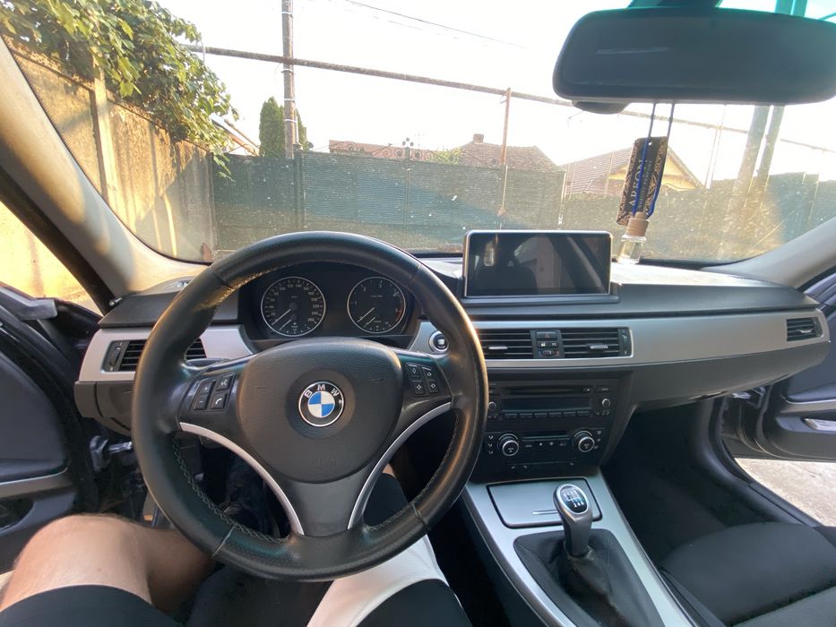 Bmw e90 320d 163cp distributie in fata