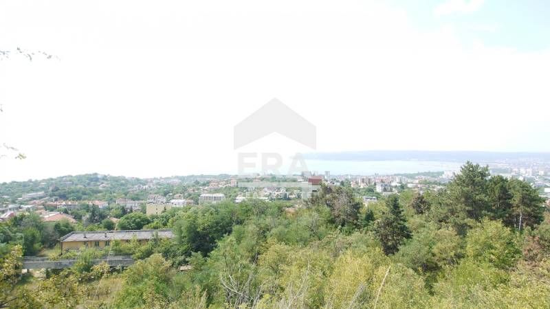 Ексклузивен поземлен имот за продажба, с морска панорама, в местност А