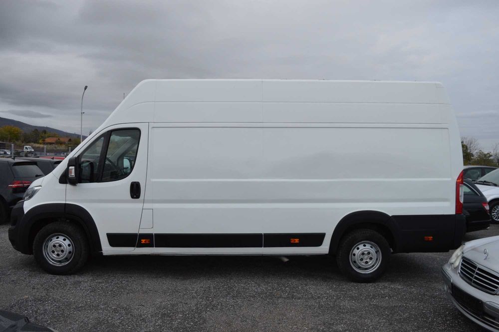 Товарен бус Citroen Jumper 2.0HDI МАКСИБАЗА