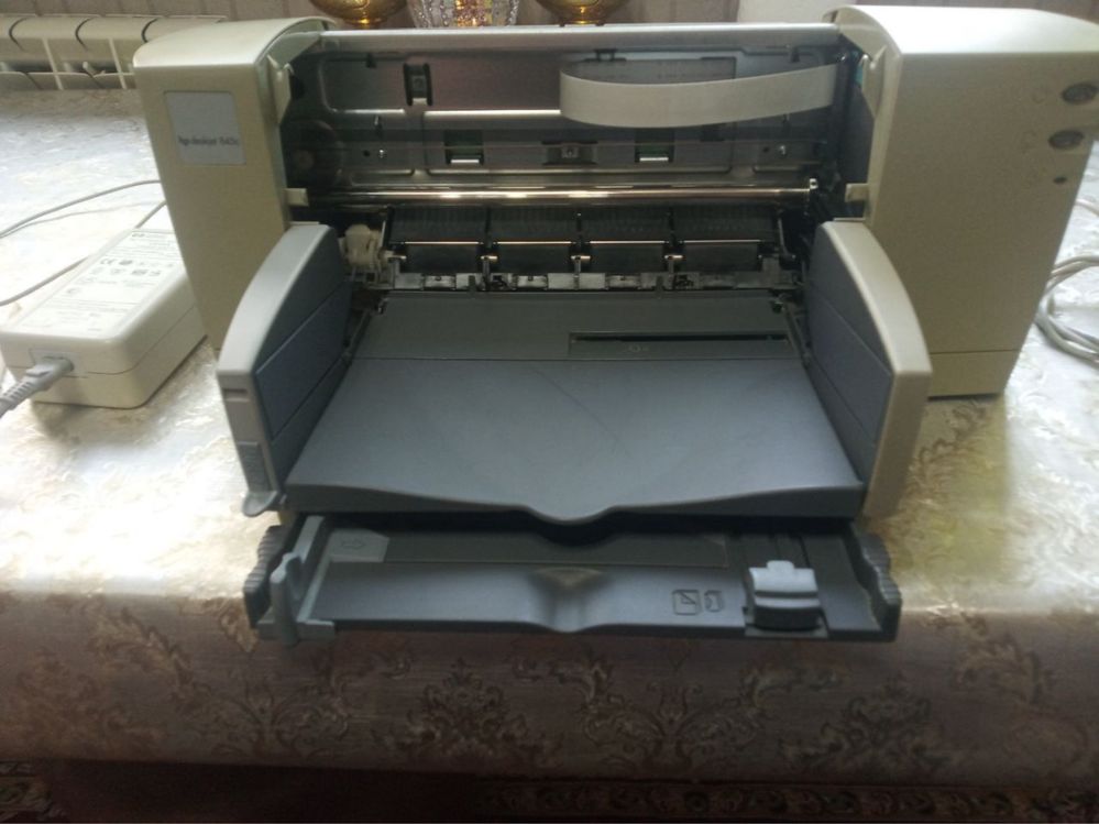 Принтер струйный HP DeskJet 845C, цветн