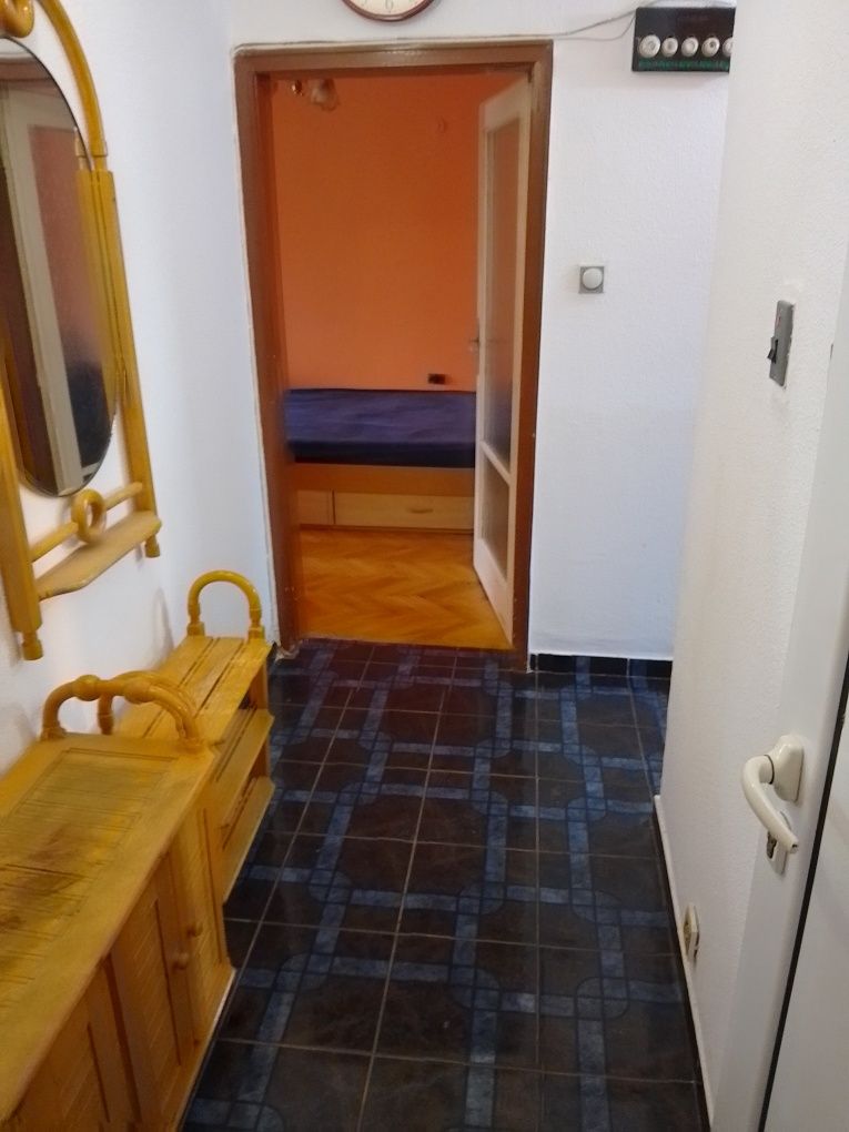 Дава се под наем Двустаен апартамент в Русе, Родина 1 - 67 кв.м за 229.5 € - Снимка #11