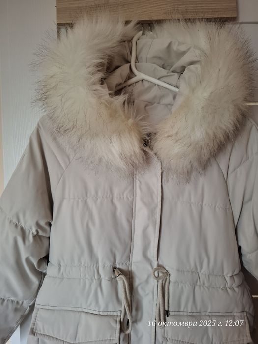 Зимно яке с качулка