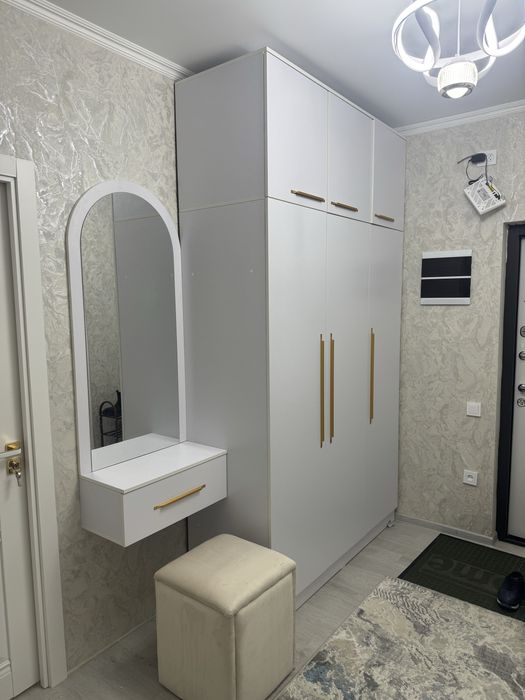 Shkaf ishlab chiqaruv sehidan