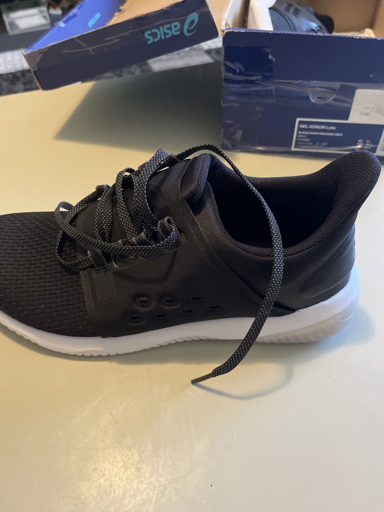 Adidași Unisex Asics