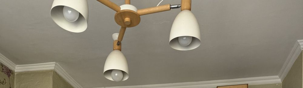 Продам люстру на кухню б/у