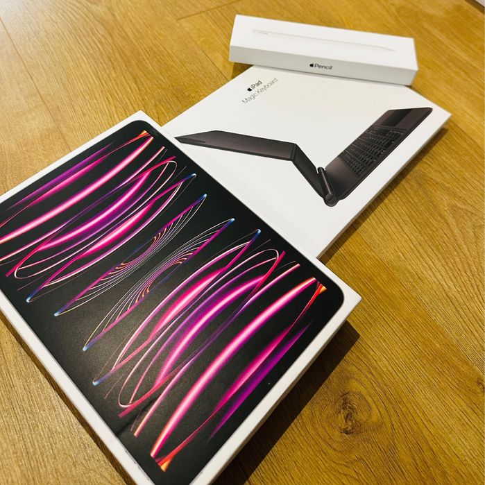 iPad Pro 11 inch 4th Generation full box