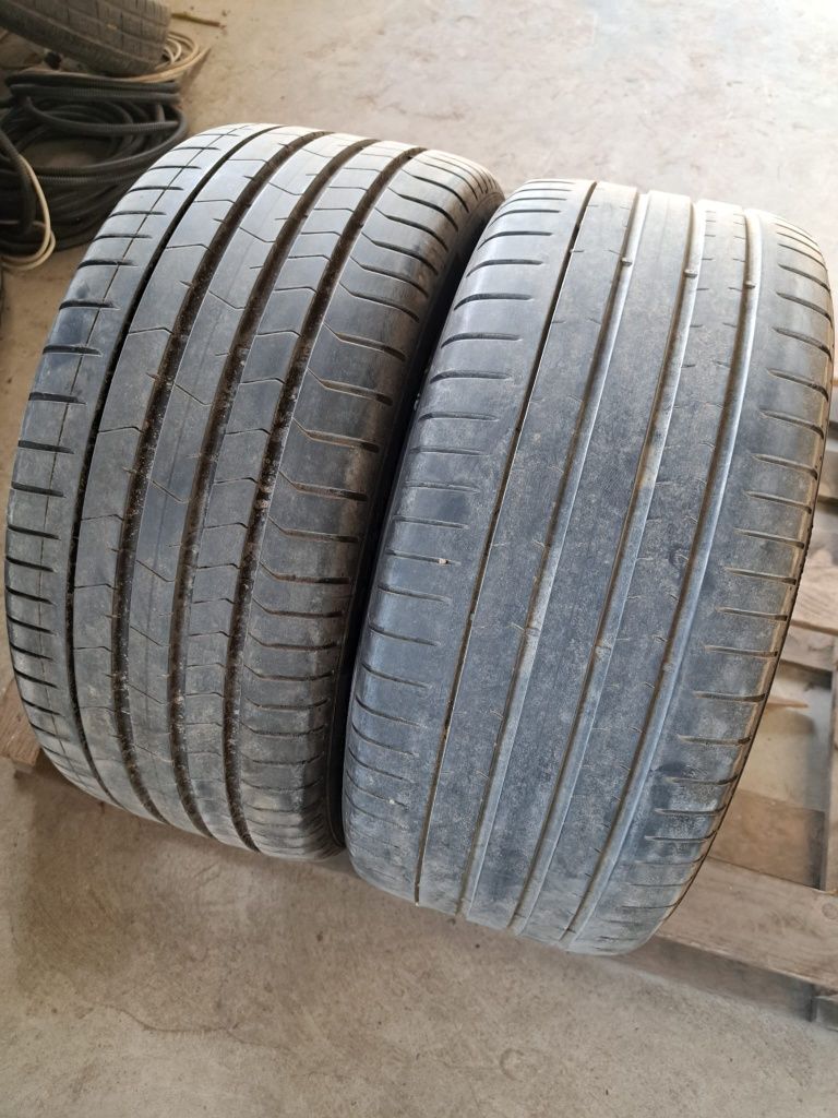 2 anvelope vară 255 35 r19 Pirelli