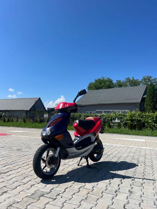 Scuter Aprilia SR 49cc