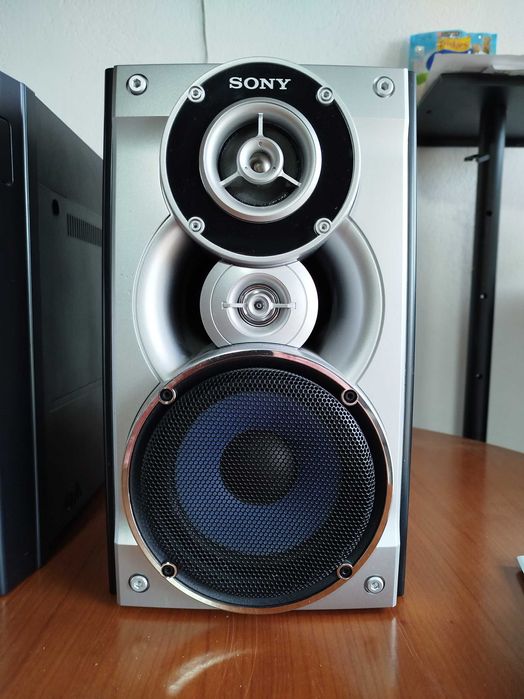 Superba combina muzicala marca Sony model: HCD-RG170 in stare perfecta