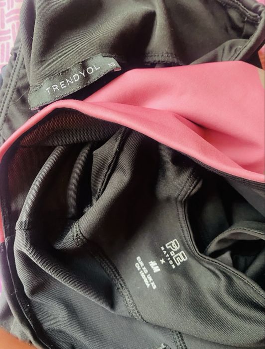 Nebbia, H&M,GymBeam спортни екипи-клин,бюстие,топ