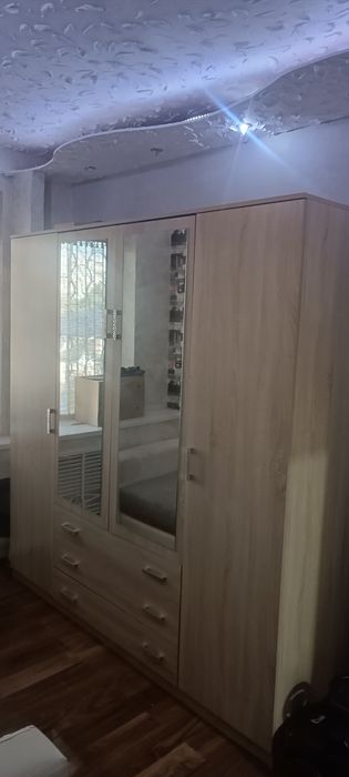 Шкаф сатылады жаксы жагдайда