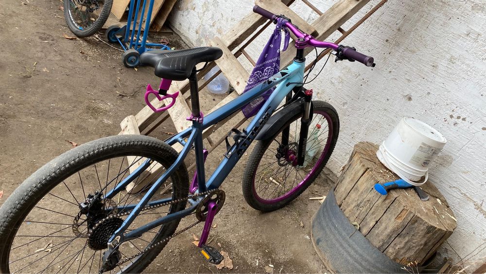 Велосипед в хорошом состояний