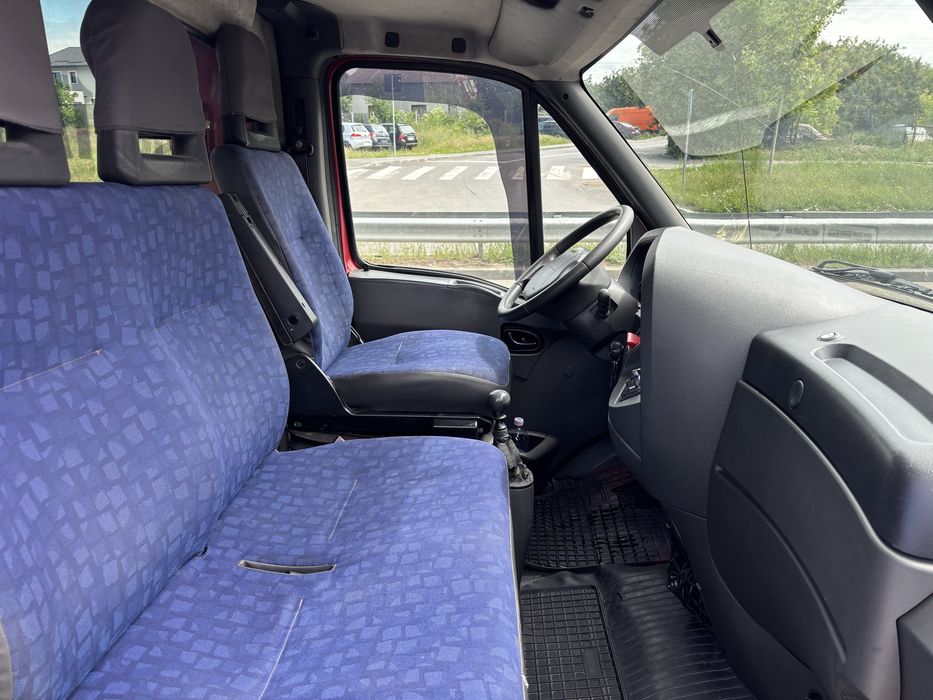 Autoplatforma Iveco Daily 2.8 6 trepte axa dubla
