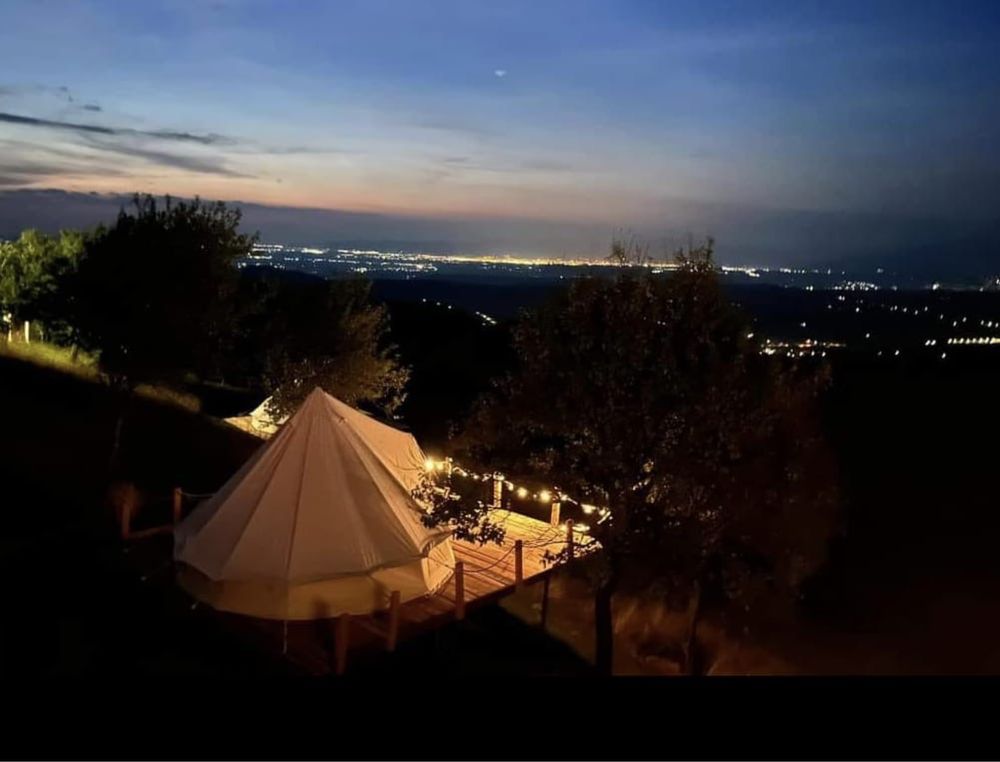 Afacere la cheie - Glamping