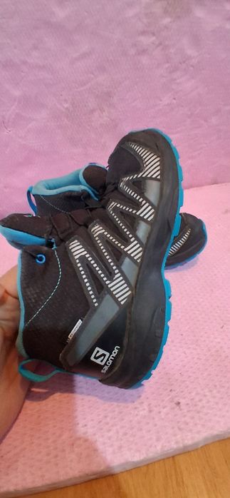 Ghete salomon waterproof mărimea 33