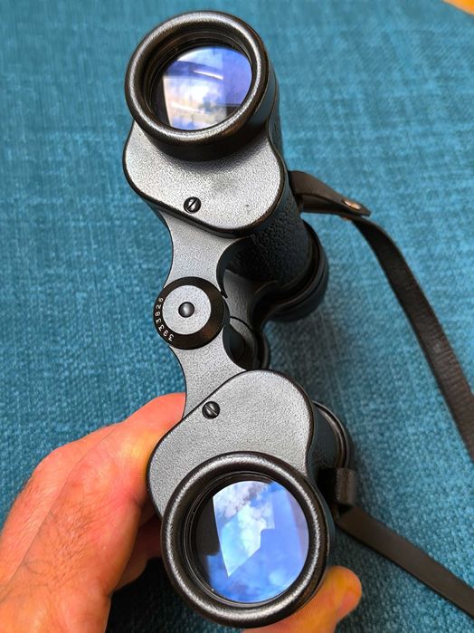 REZERVAT Binoclu made in DDR 8x30 nou,nefolosit (Deltrinem Zeiss)