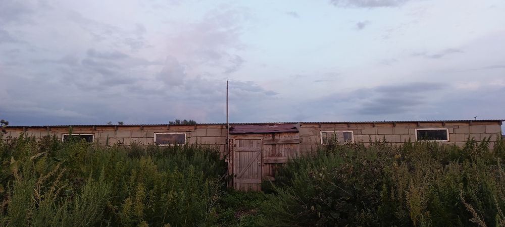 Продам базу на разбор.