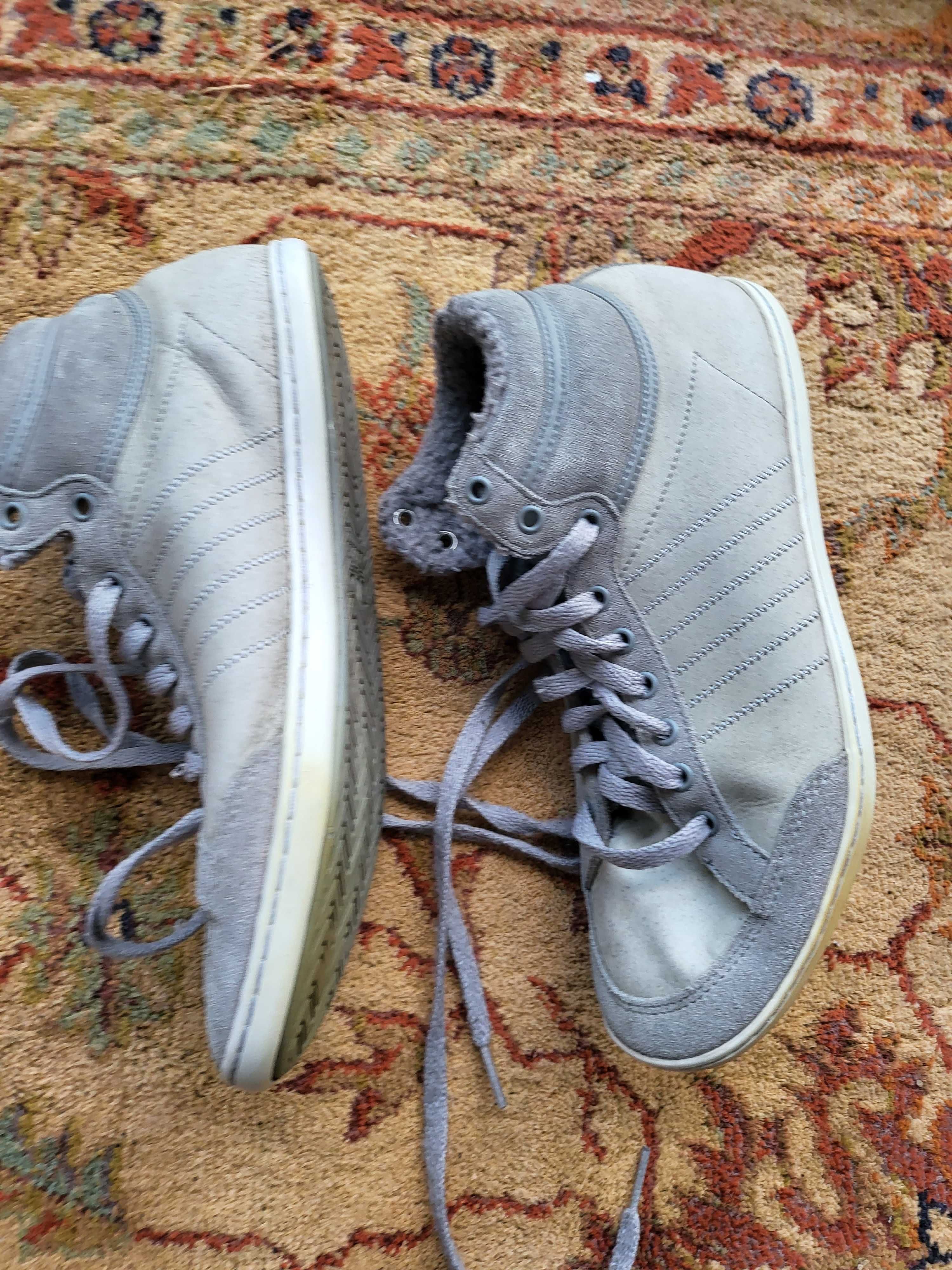 Pantofi sport fete Adidas marime 40
