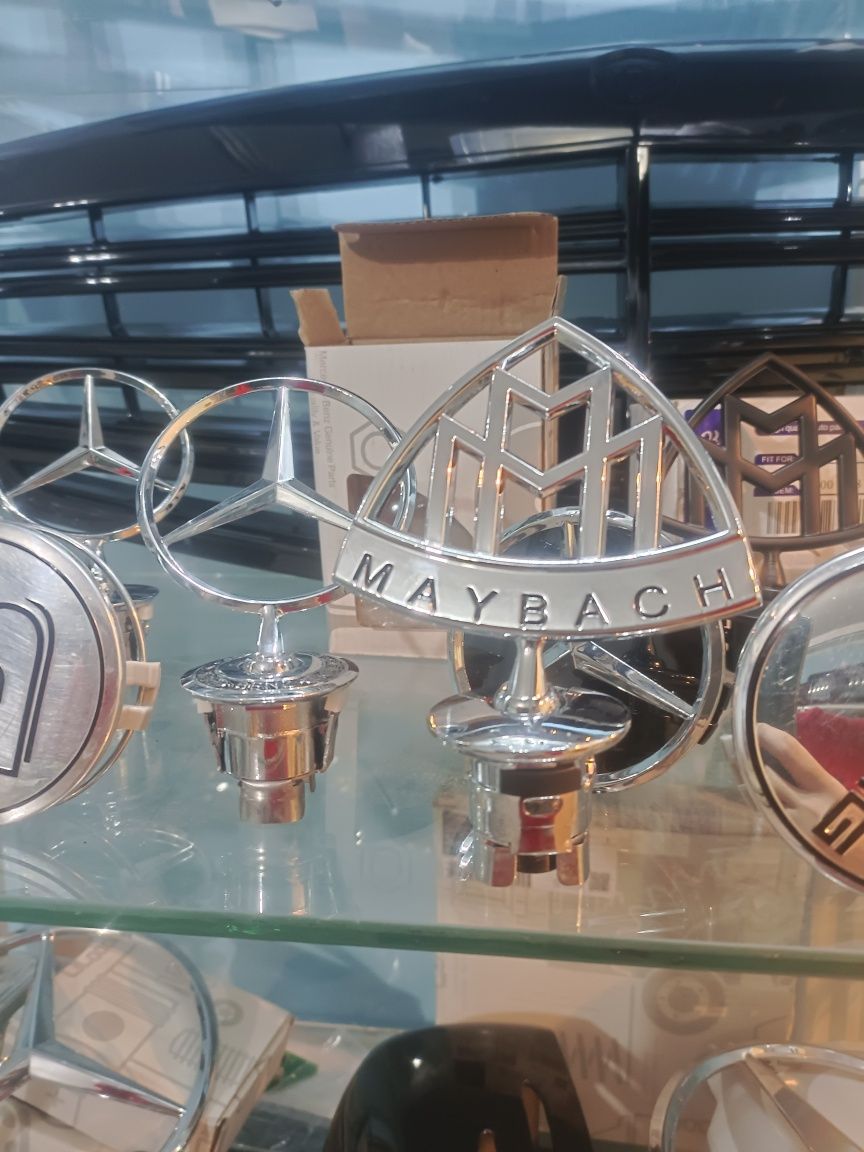 Значок прицел на капот Мерседес майбах maybach