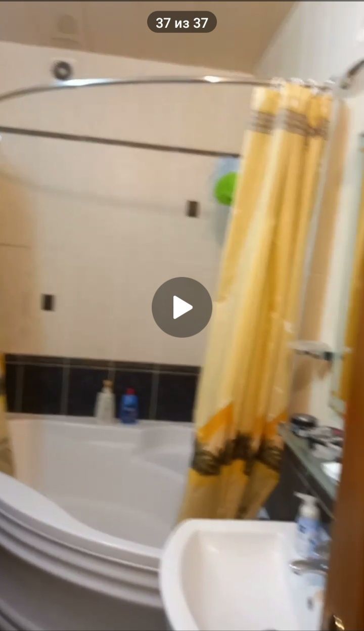 Срочно!!! Продаётся квартира в центре города..Мирабадский р-н.