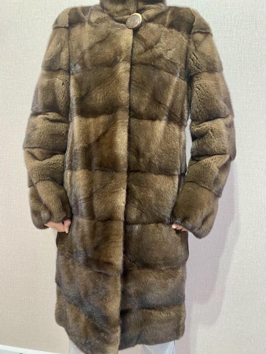 Шикарная женская шуба