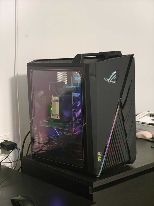 PC Gaming ASUS - Ryzen 7 3700X, RTX 2070 SUPER, 32GB RAM