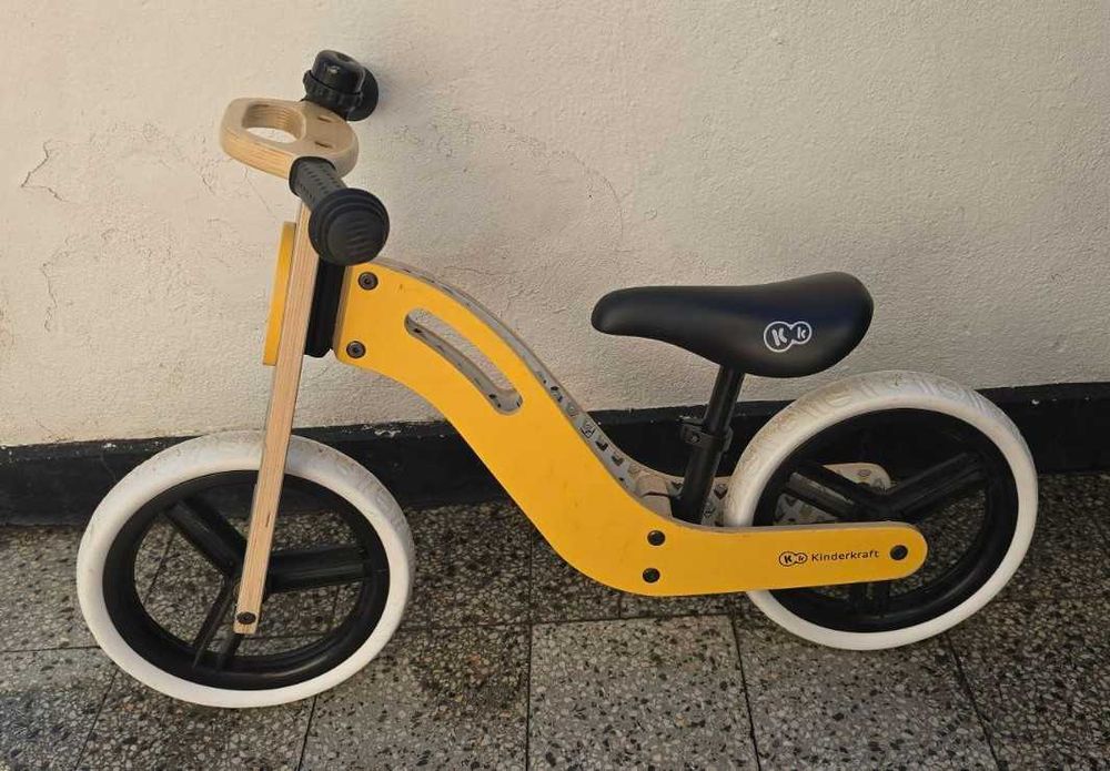 Баланс колело Kinderkraft Uniq, детско коледно, дървено колело