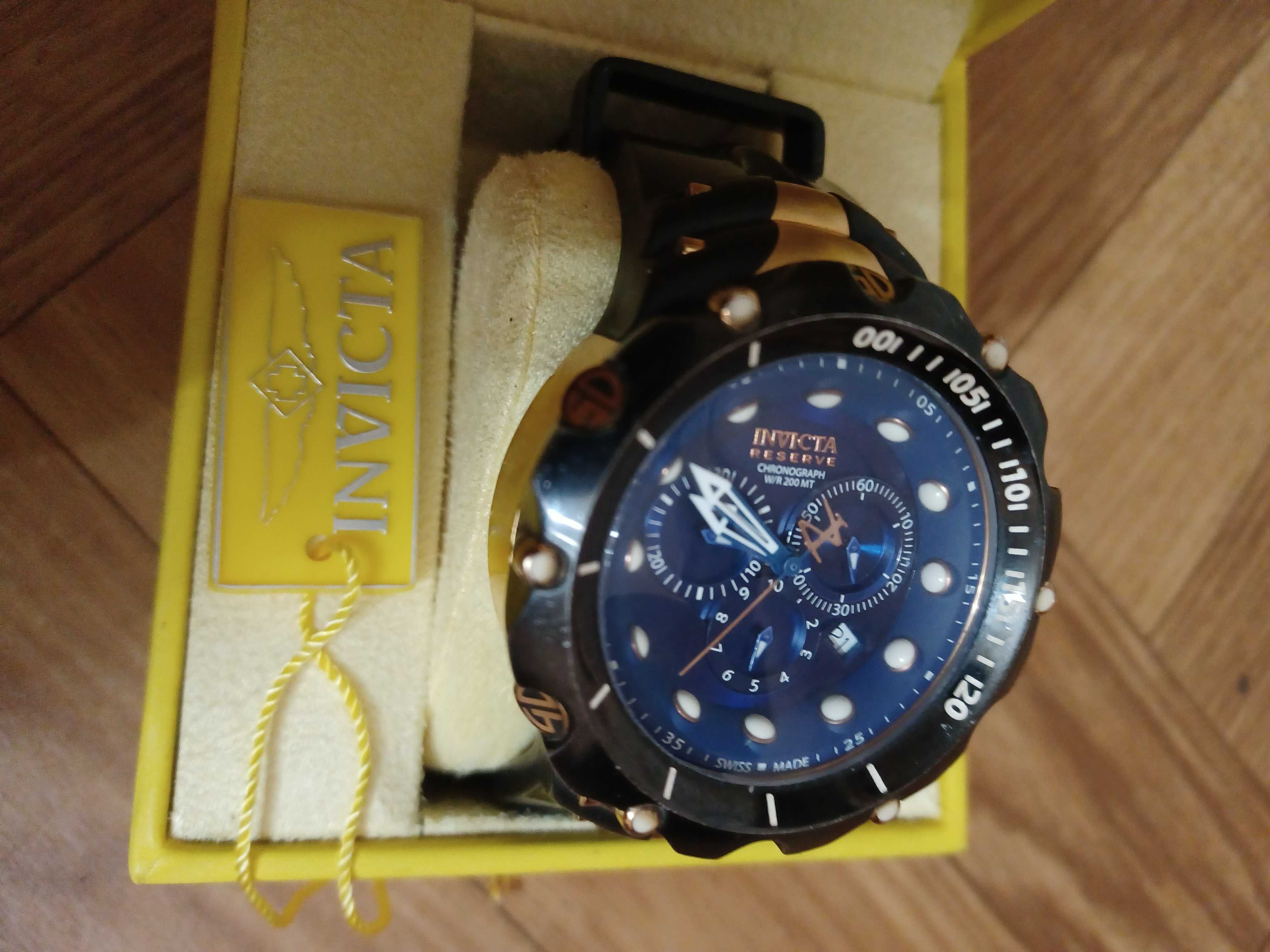 Оригинален часовник Invicta venom 2 reserve 1525 (цена нов 1995$)
