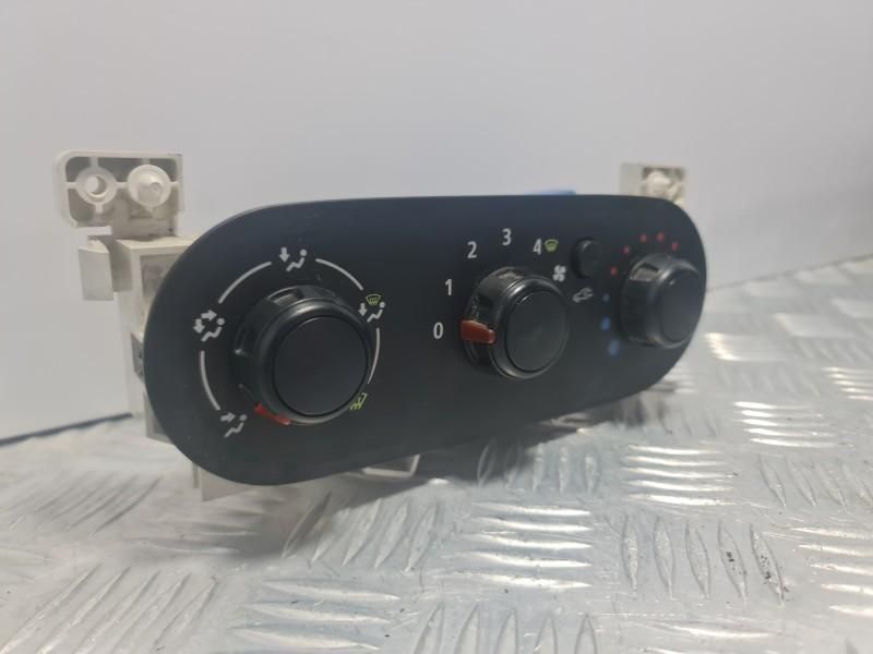 Panou Comanda clima Opel Vivaro B