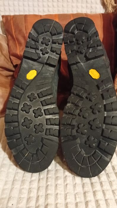 N.43 Високи планински обувки Salewa с Gore-tex + Vibram