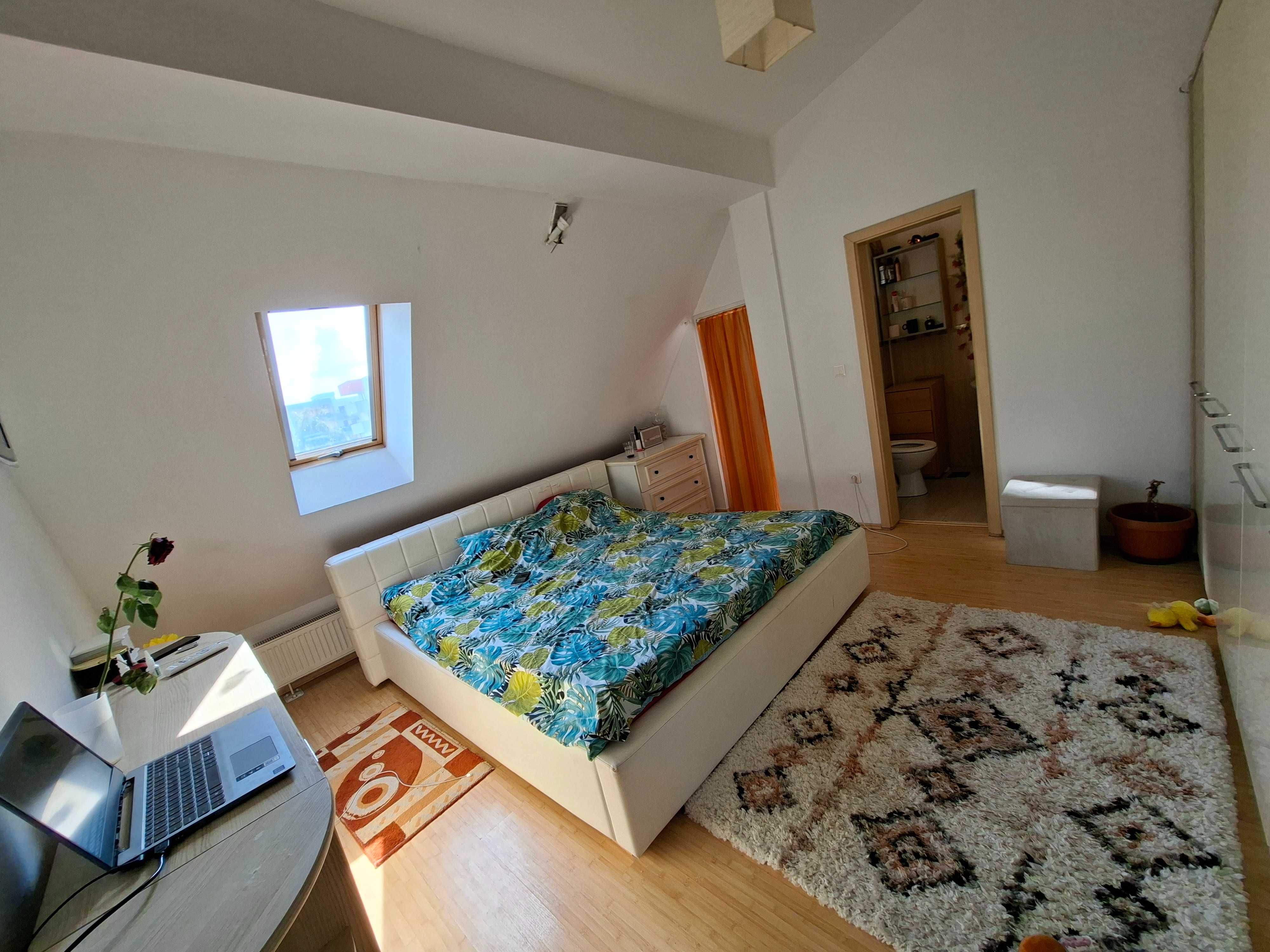 Apartament cu 3 camere-Zona Torontalului