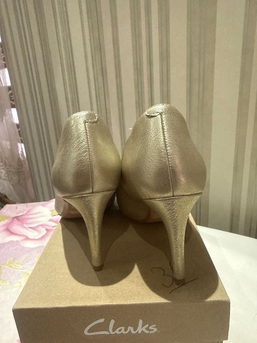 Обувь от кларкс размер 37