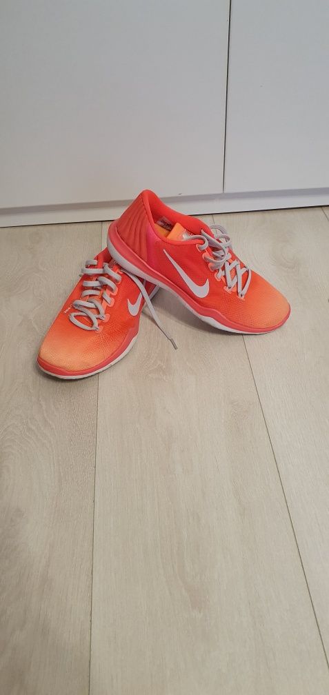 Adidasi dama Nike flex orange portocalii 38