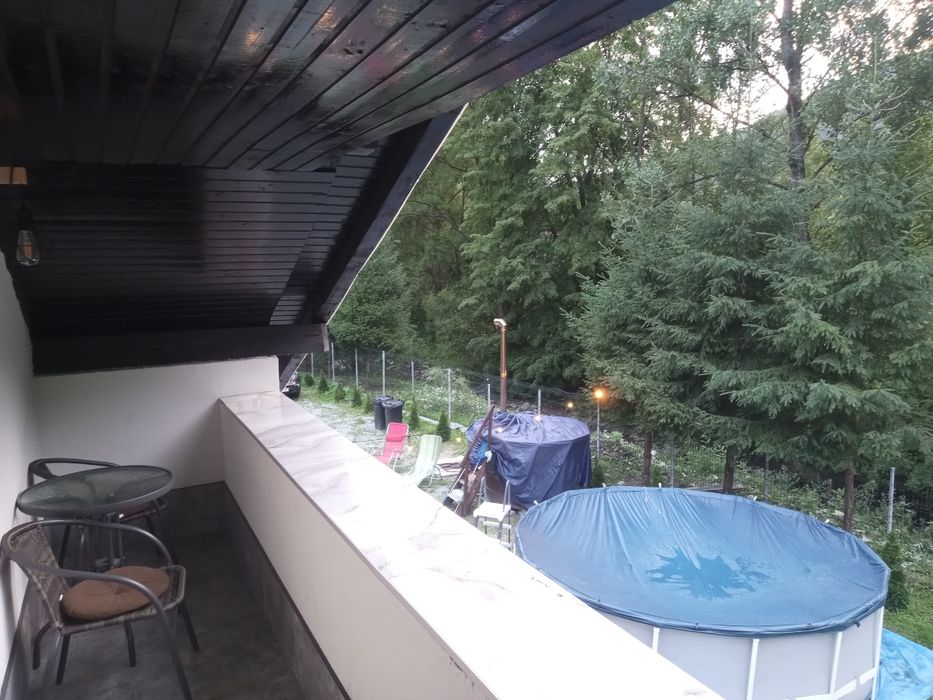 Cabana de închiriat cu ciubăr