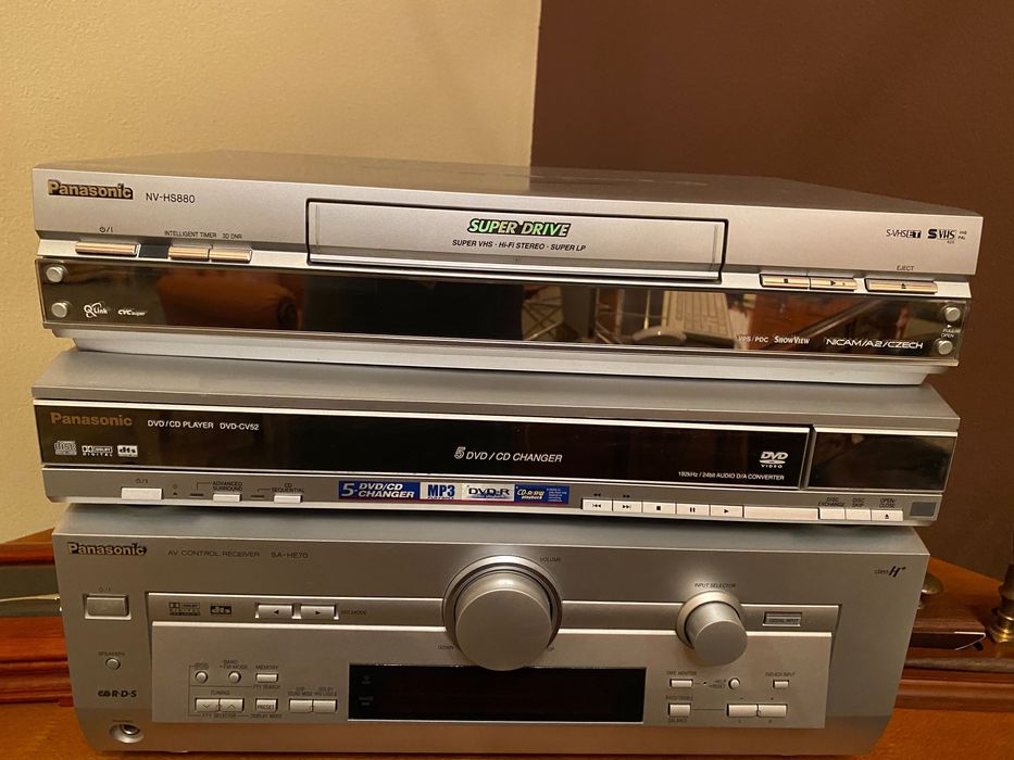 Amplificator  Panasonic  profesional ,DVD si VHS
