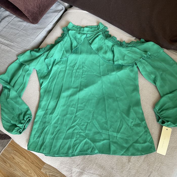 Дамски официални блузи