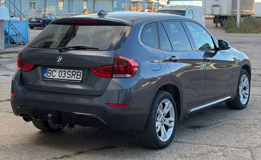 BMW X1   X DRIVE 2013