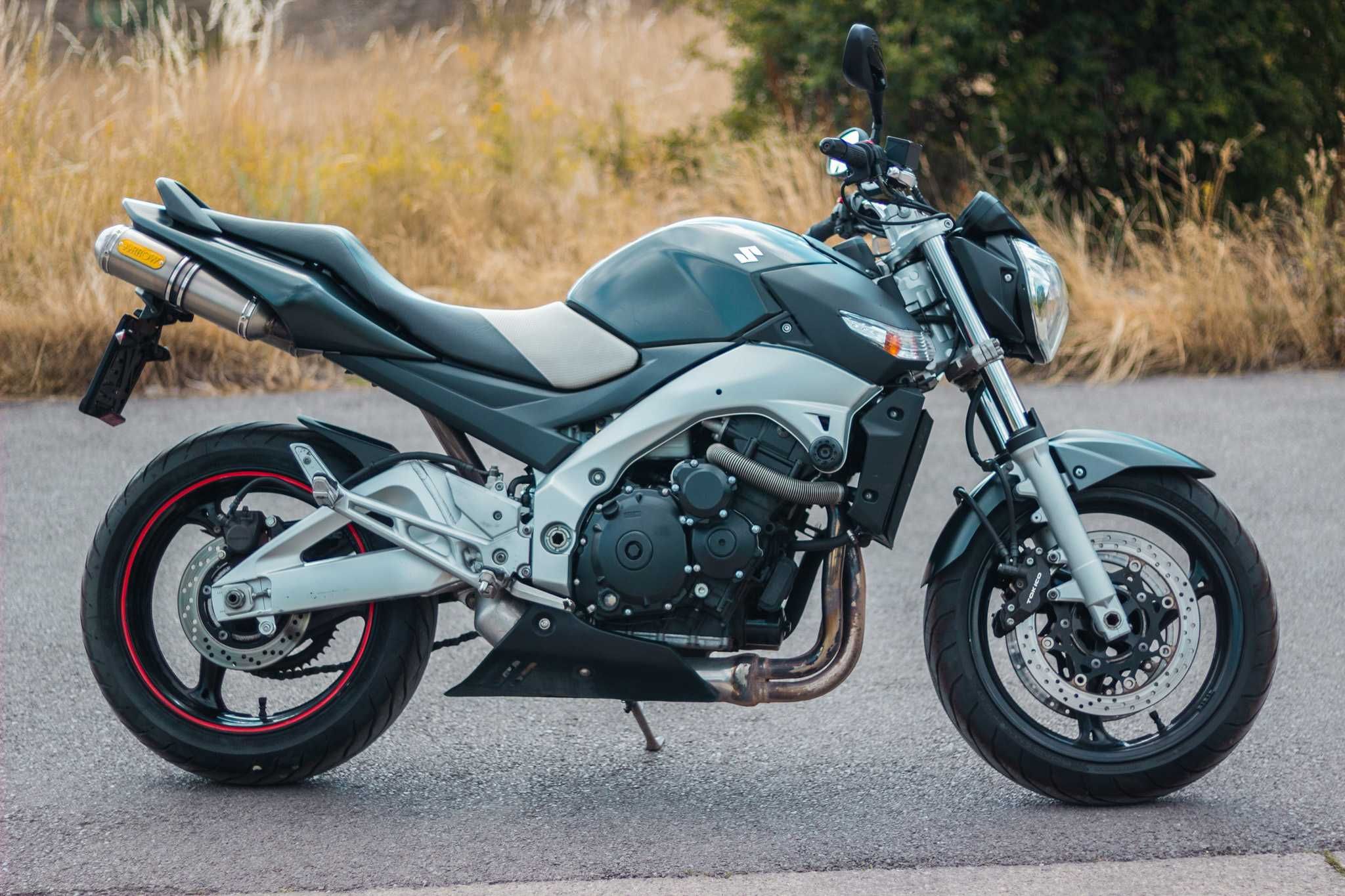 Suzuki GSR 600 2006г